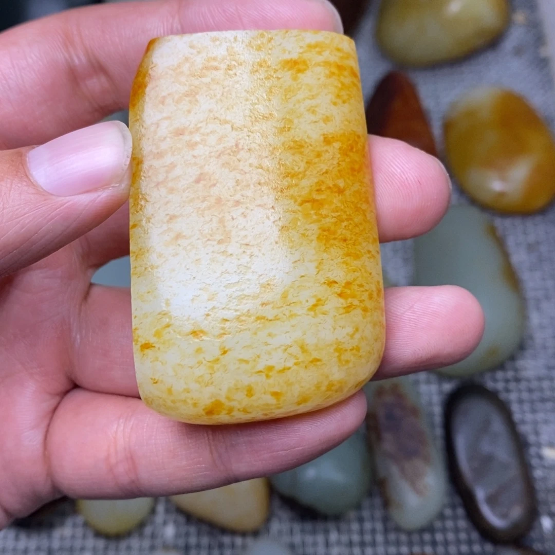 k***i定制和田玉未镶嵌挂件