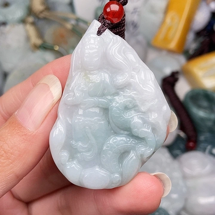 颈饰未镶嵌翡翠翡翠