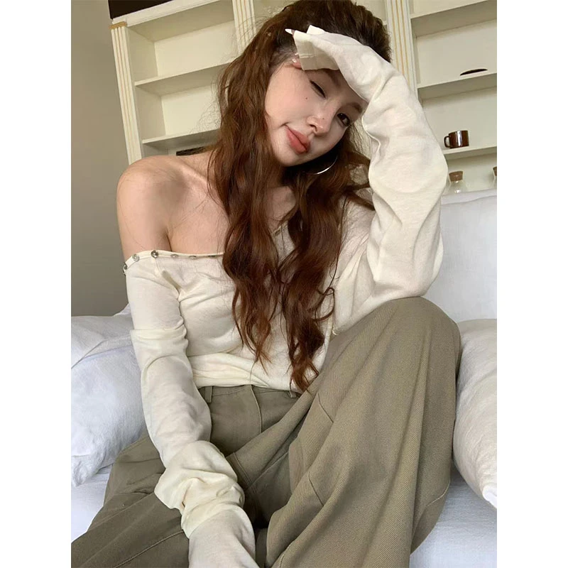辣妹一字肩长袖T恤修身设计感小众不规则露肩高腰显瘦休闲直筒裤