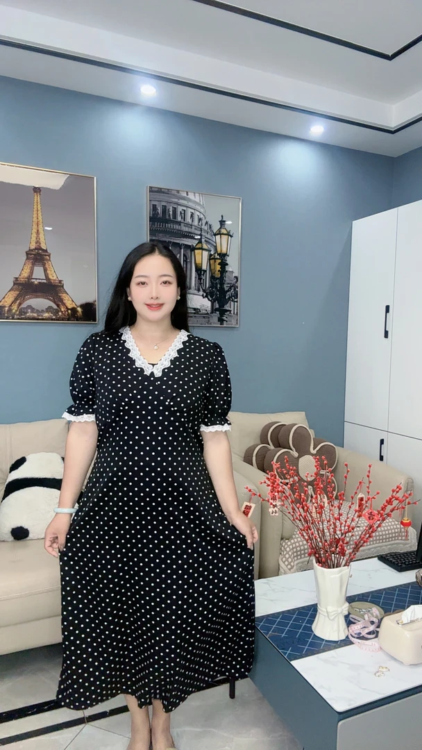 大码女连衣裙V领甜美波点时尚气质连衣裙修身显瘦