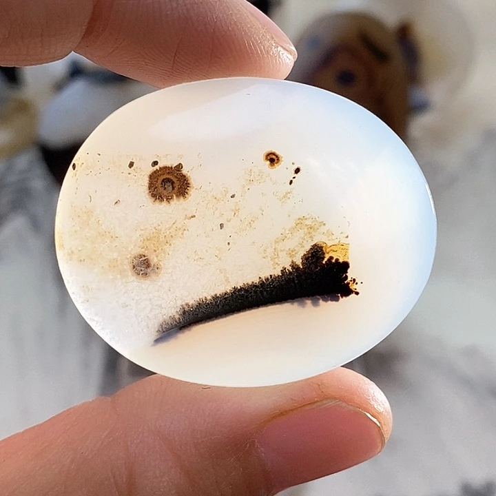 玛瑙/玉髓颈饰未镶嵌