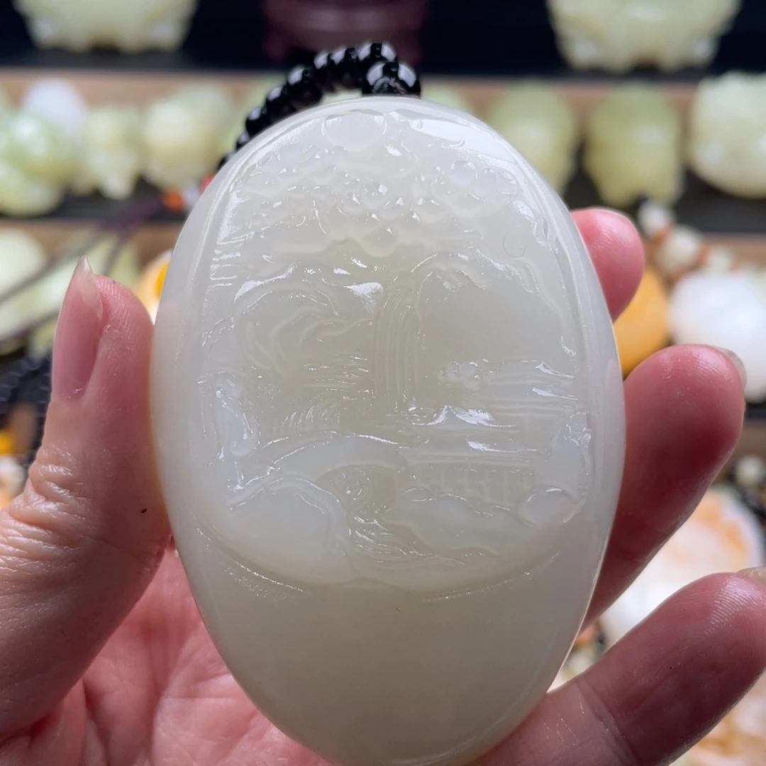 看***人石材天然古青石手把件