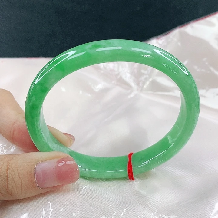 翡翠未镶嵌手镯圈57.8，14095