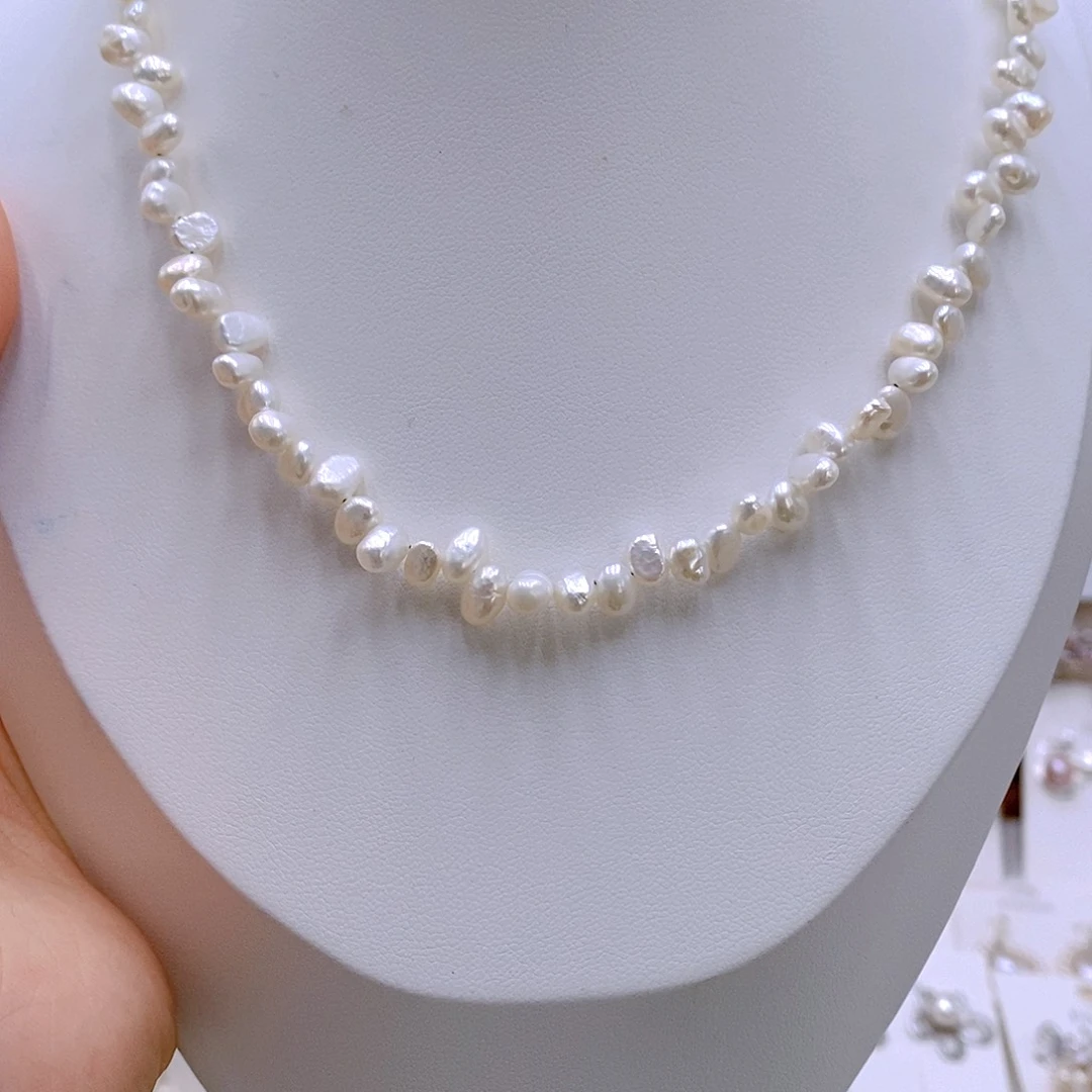 颈饰银S925镶嵌淡水珍珠