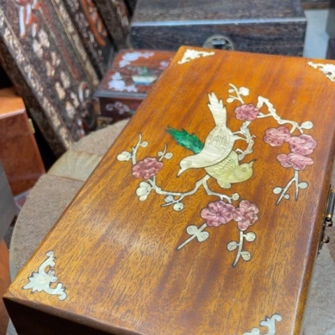 木盒子111111111111