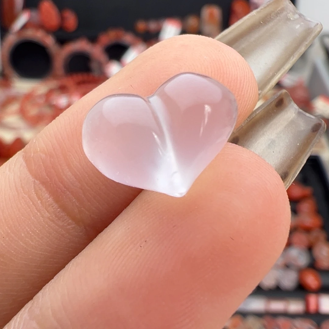 南红玛瑙未镶嵌颈饰屁桃