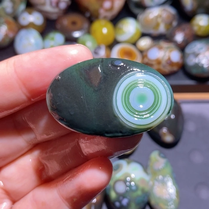 未镶嵌玛瑙/玉髓珠宝半成品111