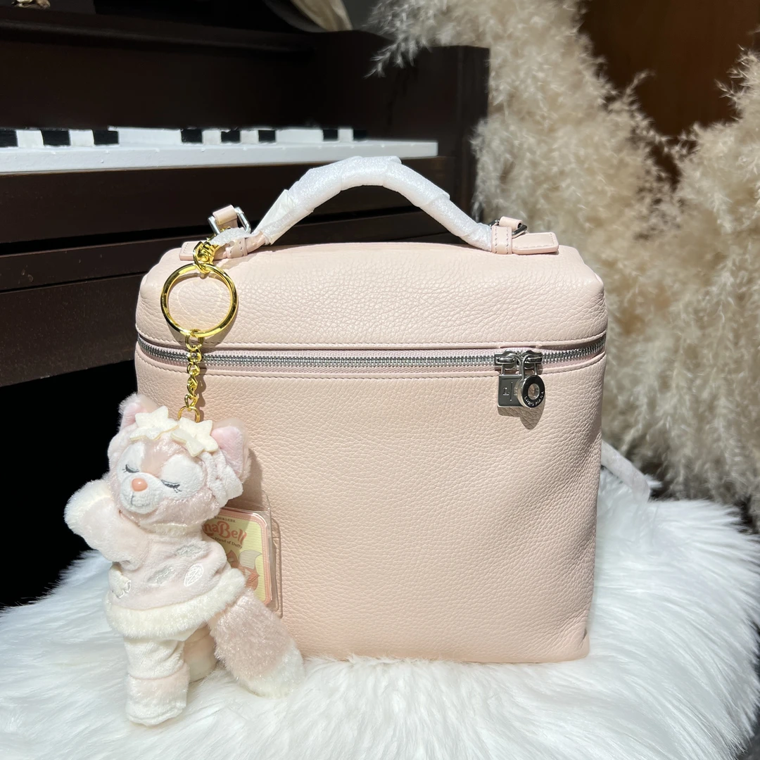 99新 Loropiana 休闲粉色时尚少女双肩包