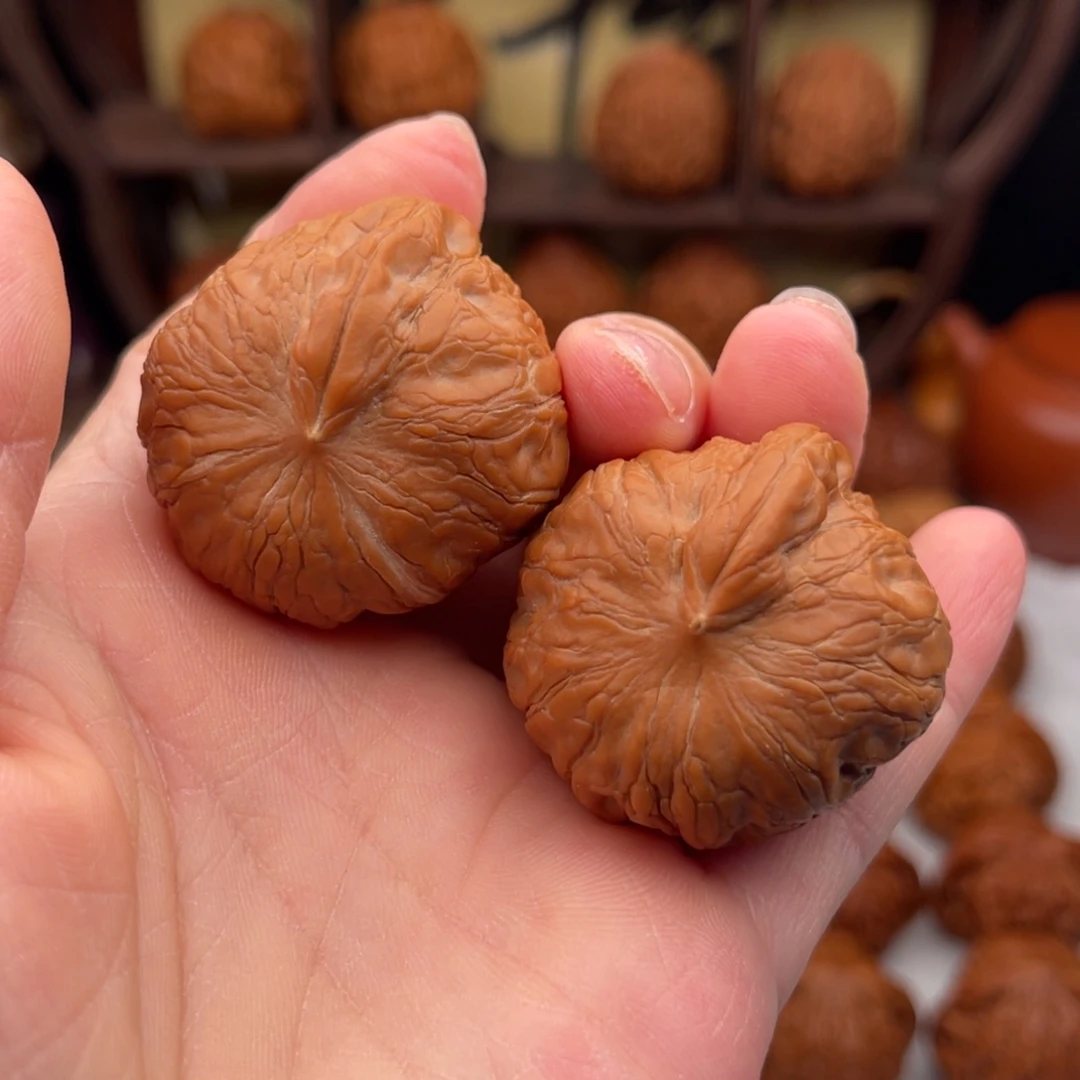 桃核把件文玩核桃，元宝异形