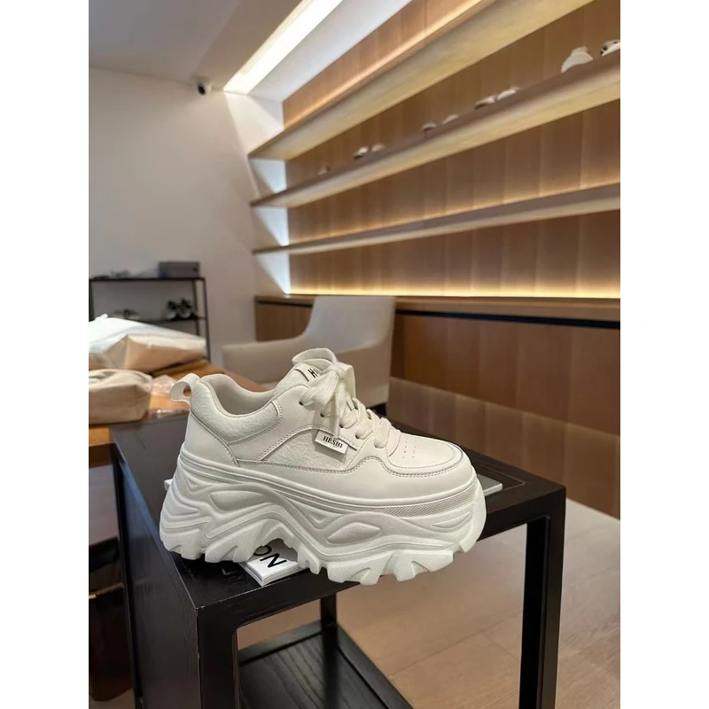 2025秋季新款内增高女鞋厚底高跟老爹鞋百搭小个子运动休闲鞋