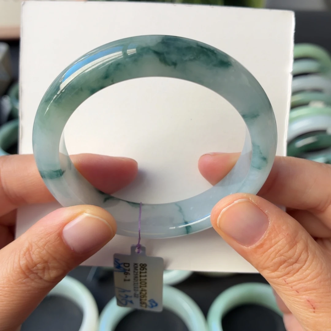 翡翠未镶嵌手镯天然