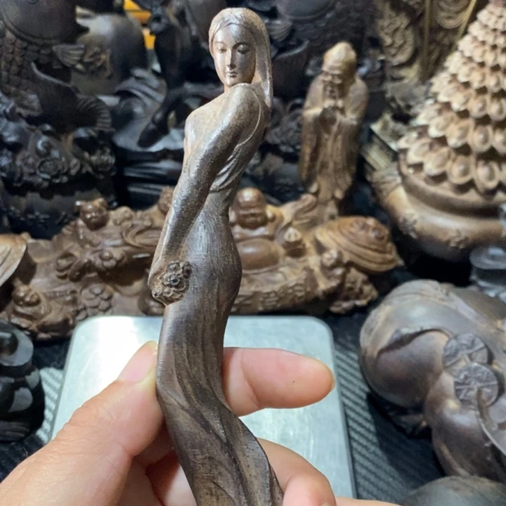 木摆件家居设计的