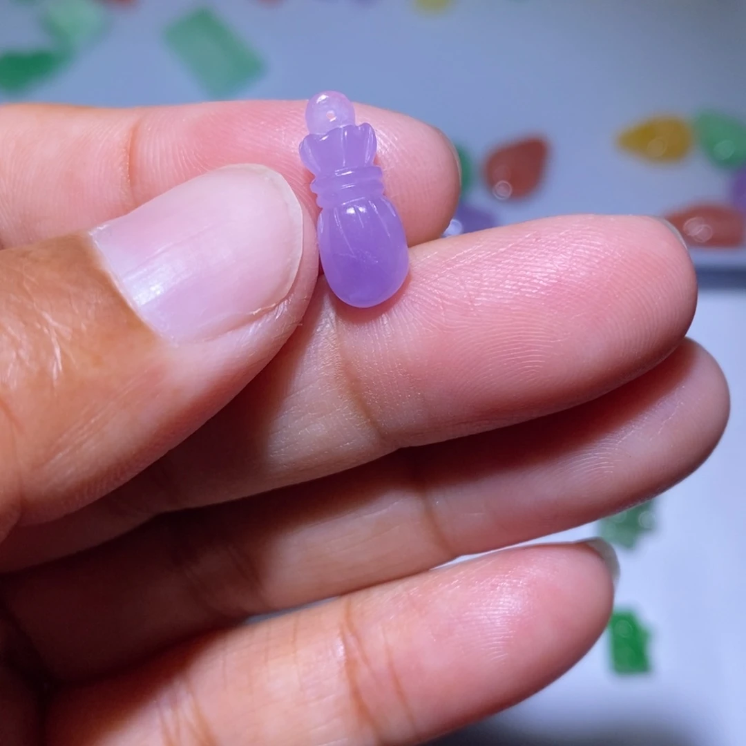 颈饰未镶嵌翡翠4