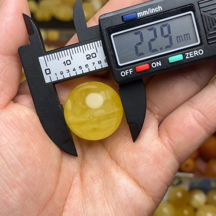 蜜蜡未镶嵌珠宝奇石天然蜜蜡散珠微瑕一粒200