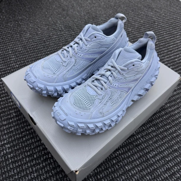 99新 Balenciaga/巴黎世家 42码 轮胎鞋 浅蓝色