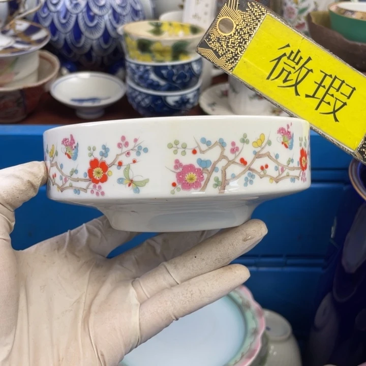 他家瓷器真美…开播了
