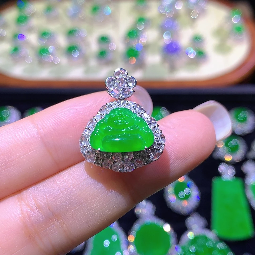 翡翠18K金镶嵌颈饰高冰正阳弥勒佛一刀切