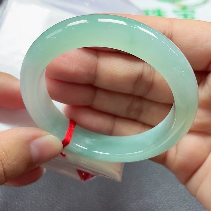 翡翠未镶嵌手镯天然缅甸A货翡翠