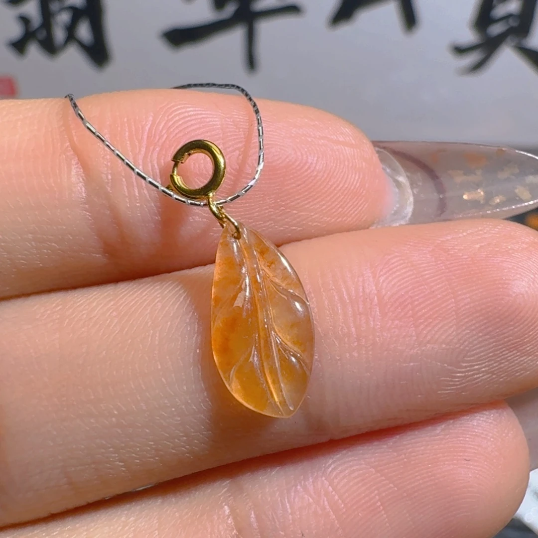 吊坠(不含链)18K金镶嵌翡翠