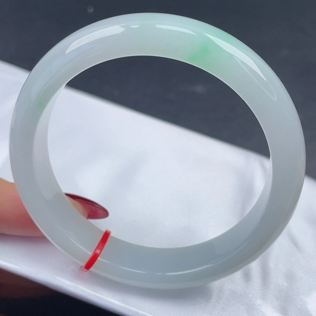 翡翠未镶嵌手镯57圈口