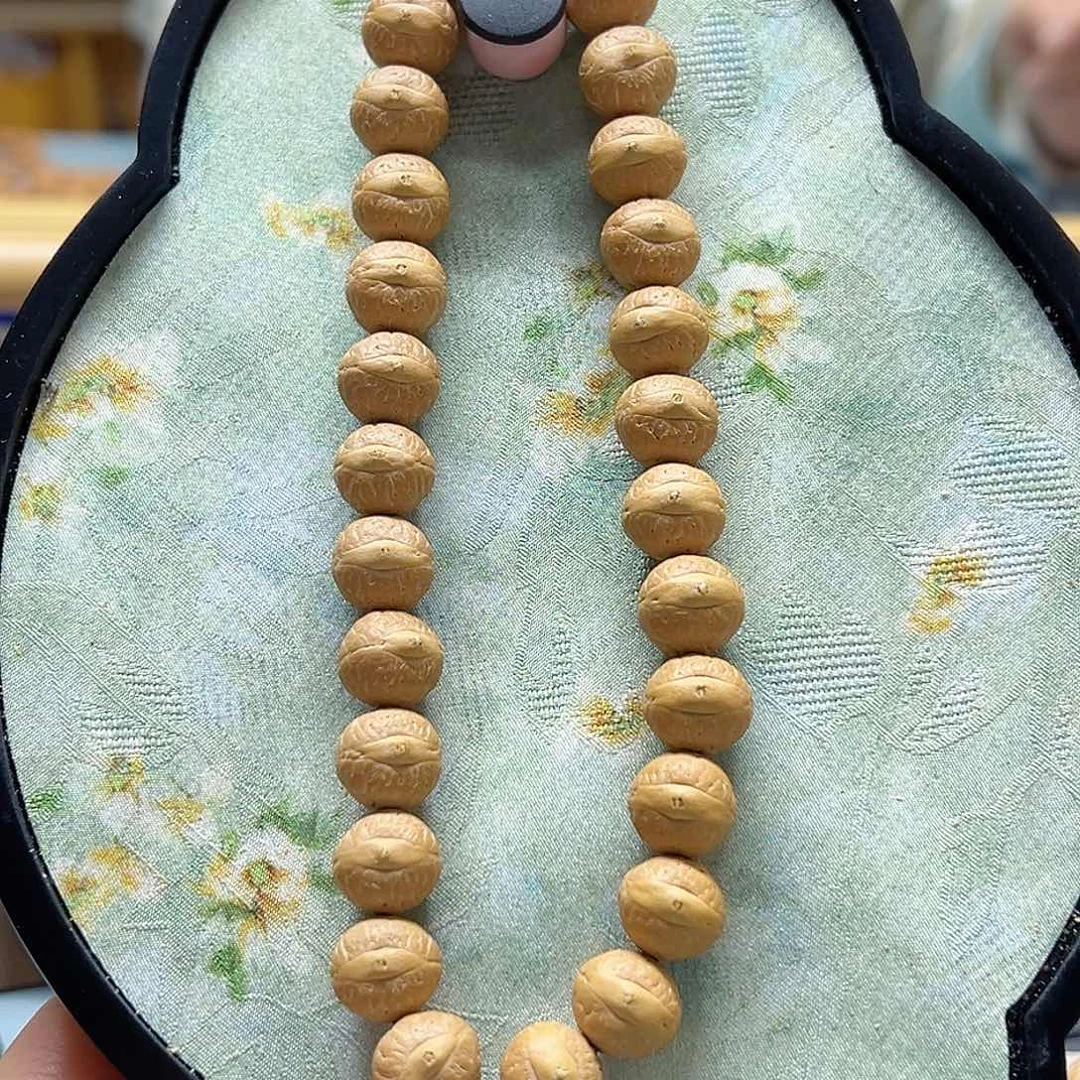 我***哥手串凤眼菩提11.5手持，9@9212