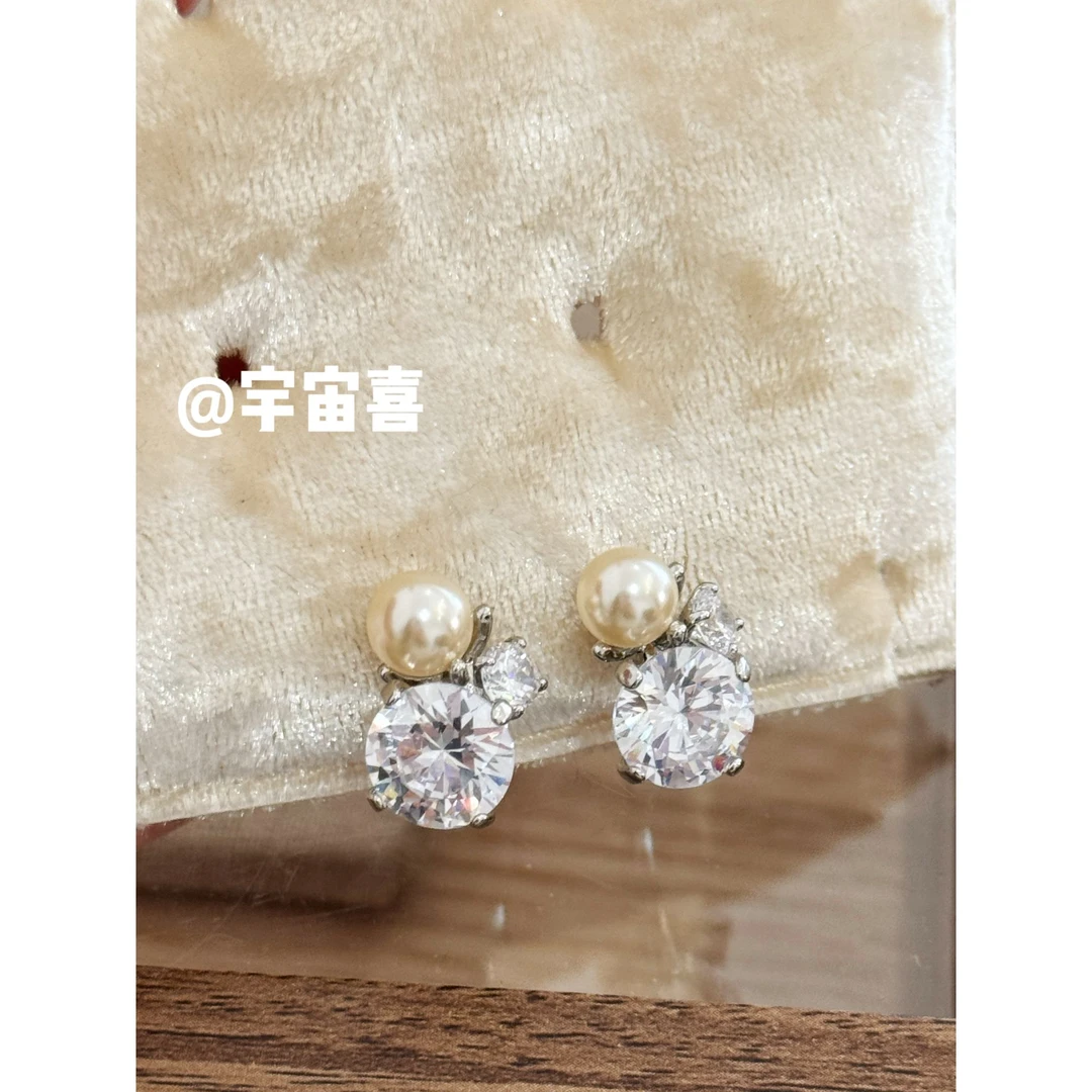 铜合金锆石耳饰 I2-154【白锆拼接小尾巴贝珠耳钉】