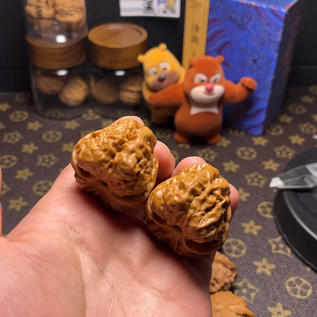 把件文玩核桃38边43肚子精品蛤蟆头