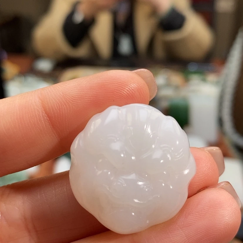 【闪购商品】吊坠(不含链)未镶嵌和田玉