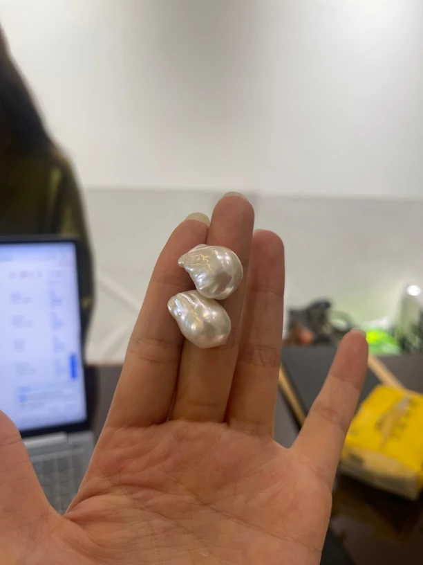 925银硅胶耳饰 不规则巴洛克925银针耳钉（每一只都不一样）