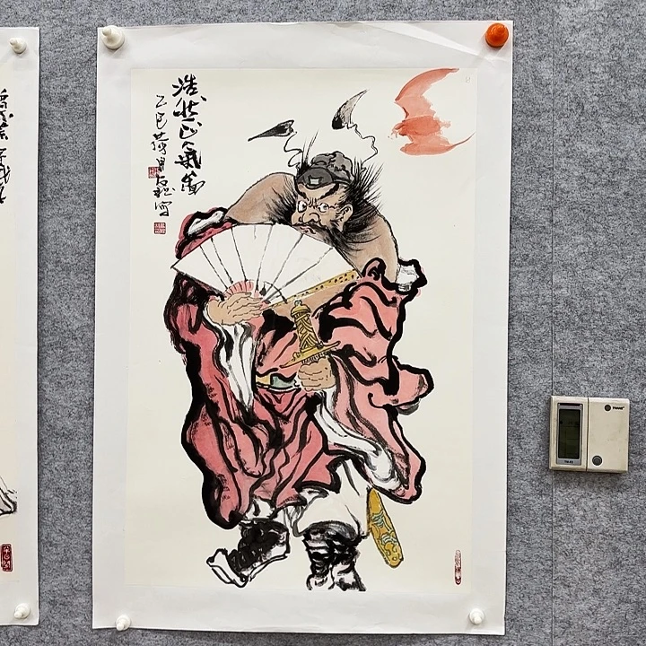 国画花鸟等多种鸟类的栖息
