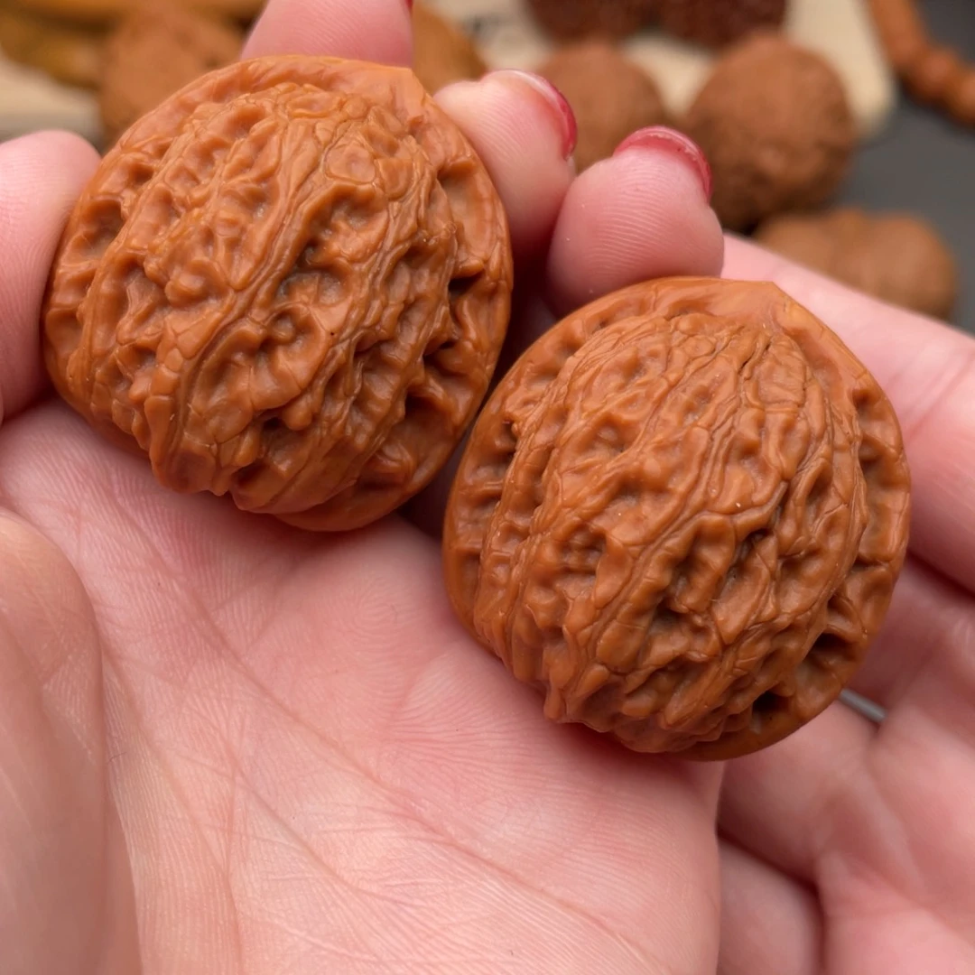 文玩核桃把件龙胆36