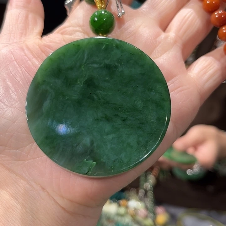 颈饰未镶嵌和田玉喵***姐