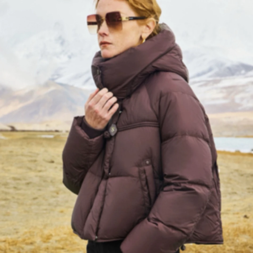 长袖女短款厚款连帽宽松型