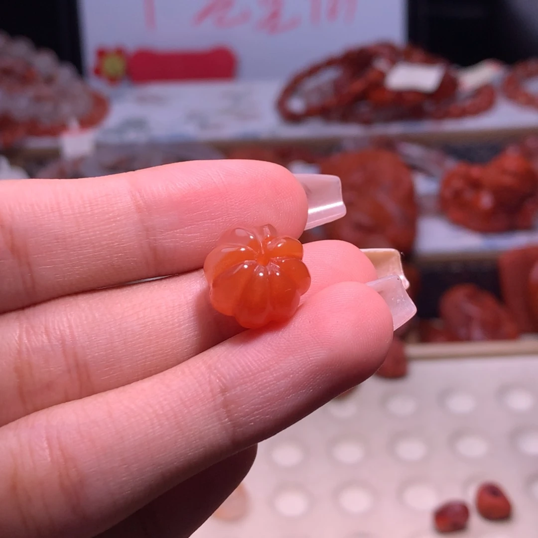 卓***～南红玛瑙未镶嵌珠宝半成品南瓜珠1