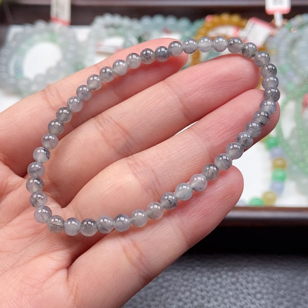 翡翠未镶嵌手链卡4.4