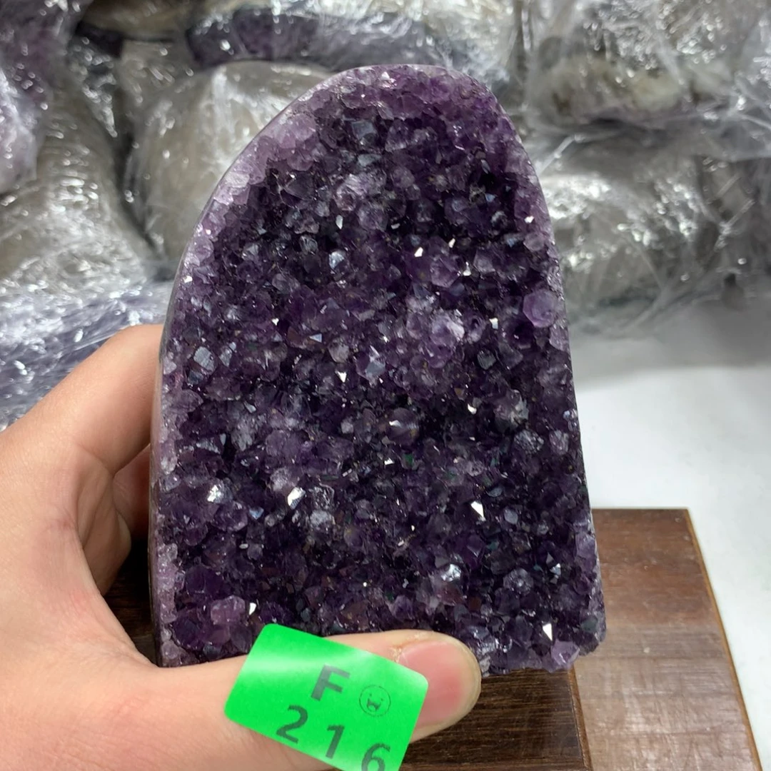 紫晶大型摆件（非配饰）未镶嵌