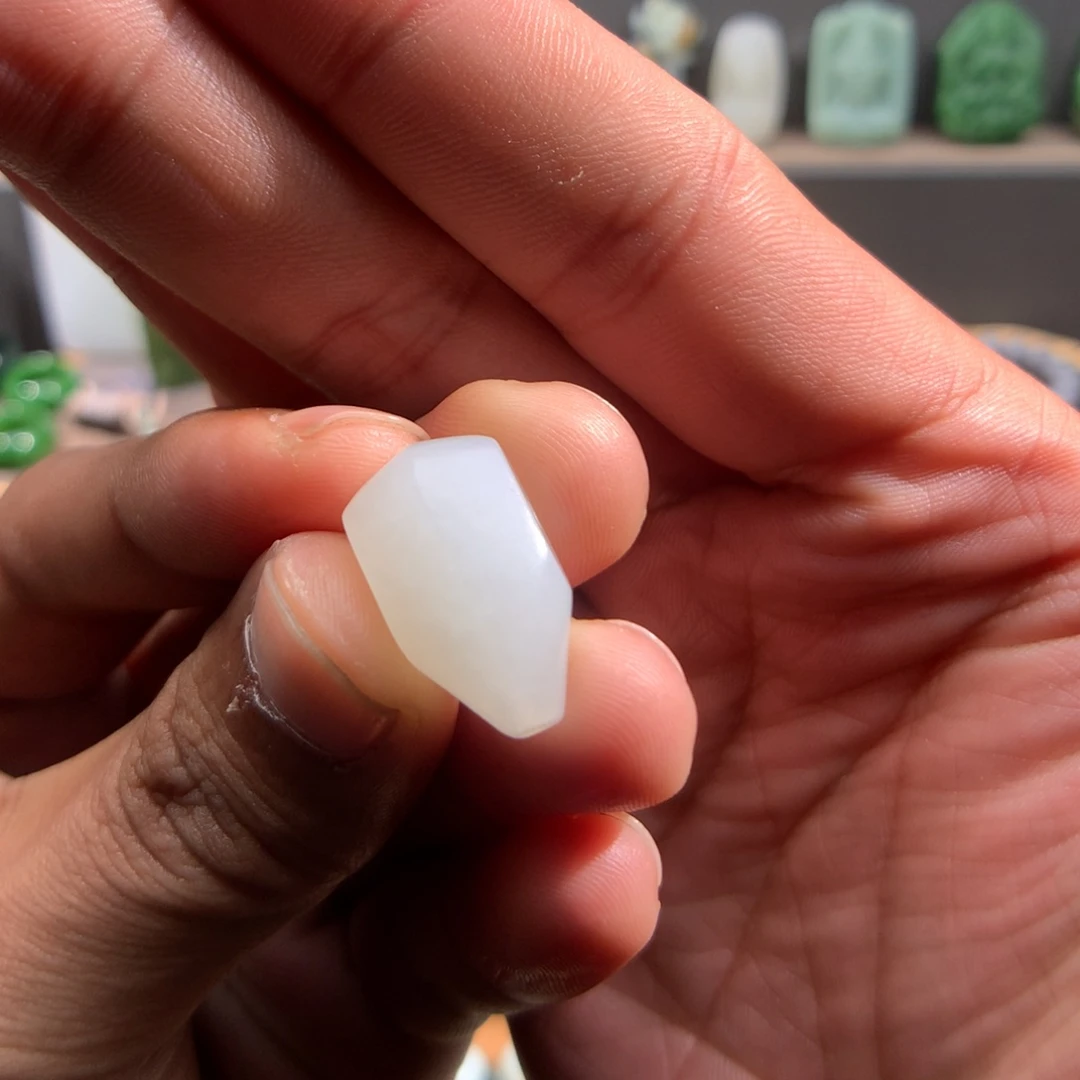 和田玉颈饰未镶嵌觀*在