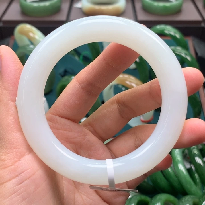 未镶嵌手镯和田玉5859