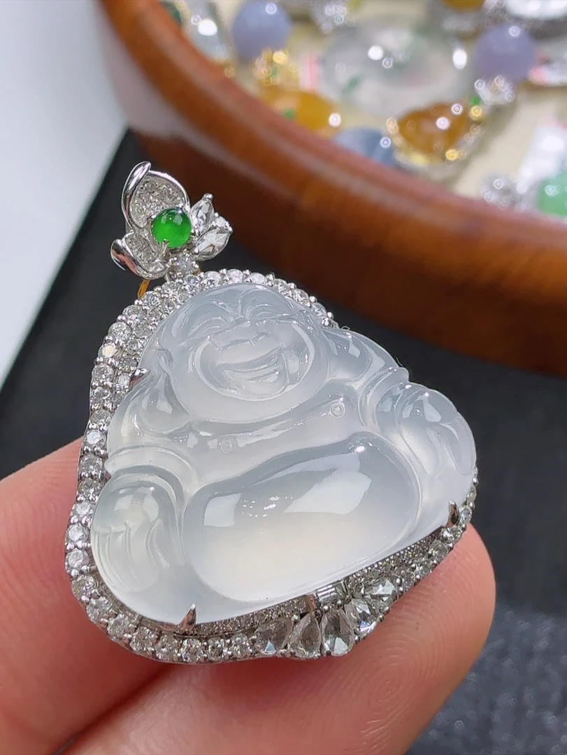 天然缅甸A货翡翠佛公，尺寸32.3/26/11.5，18.5/23.6/5mm