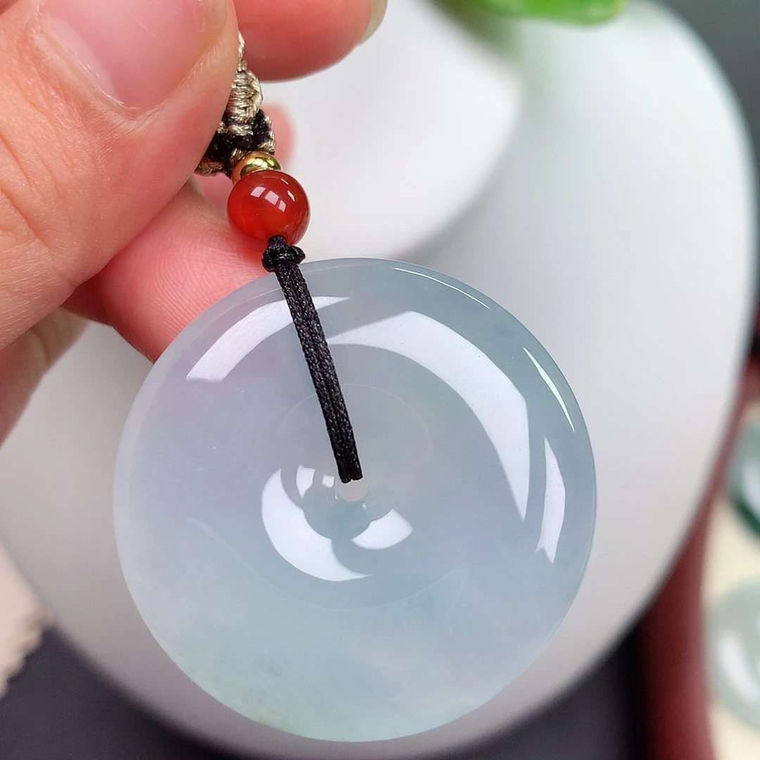 翡翠未镶嵌颈饰平安扣 33.7x6.1mm