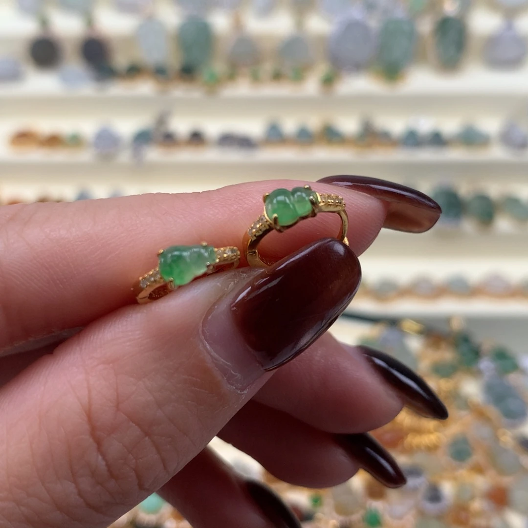 翡翠银S925镶嵌颈饰葫芦耳包