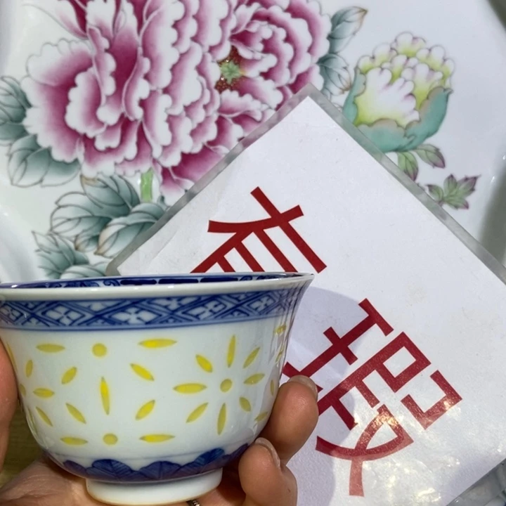 江****n陶瓷艺术品的设计