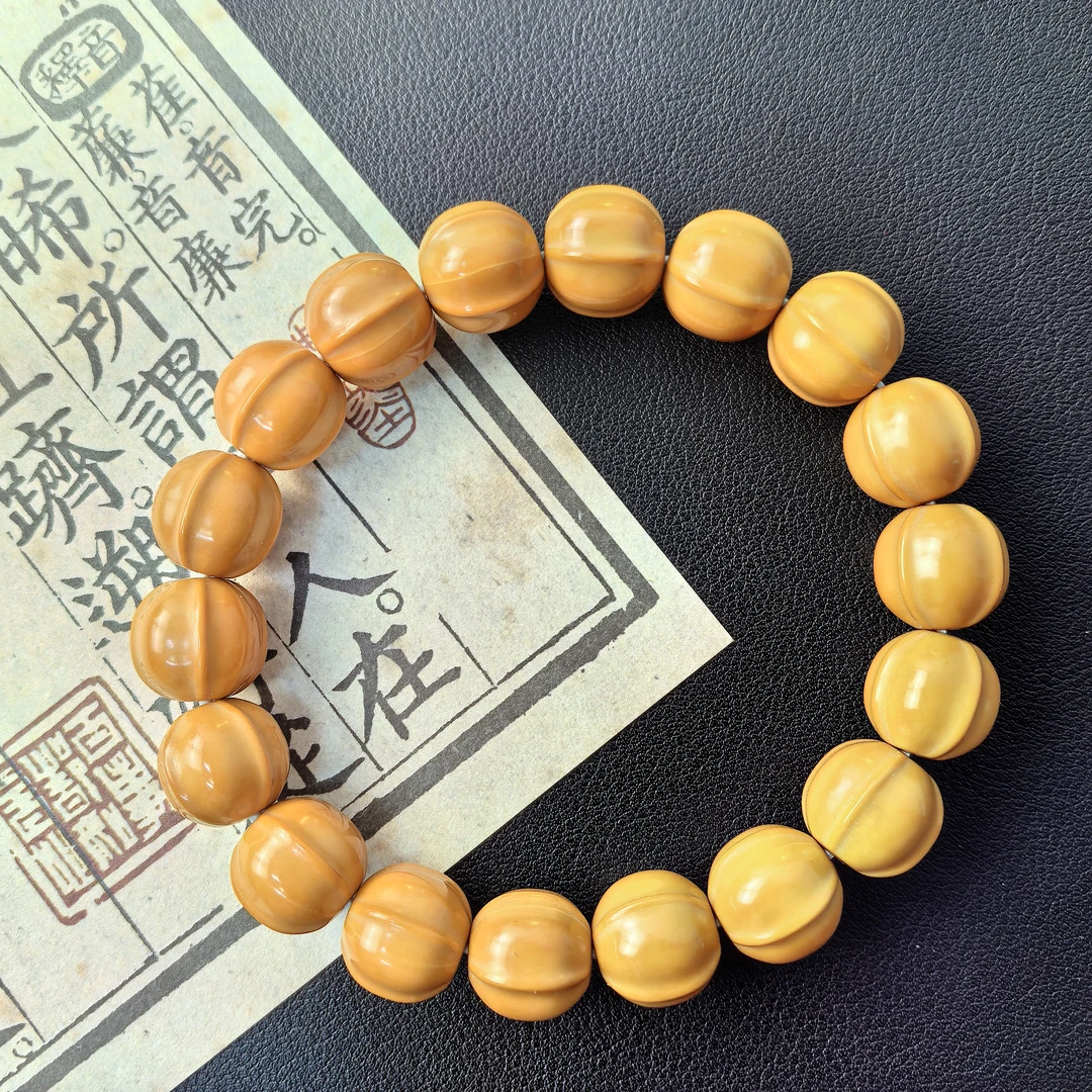 Q1003 猴头鲨鱼背单圈手串卡13