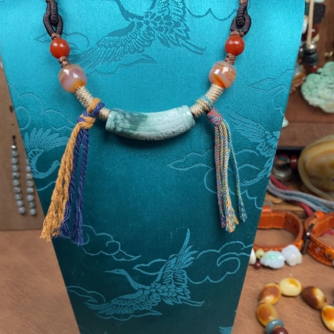 未镶嵌颈饰玛瑙/玉髓