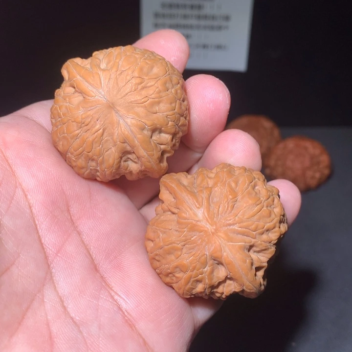 文玩核桃吊坠40铁锤132