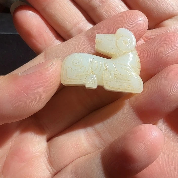 和田玉（糖玉）未镶嵌挂件铭**✔