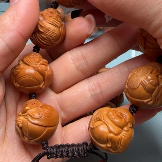 手串橄榄核橄榄雕的艺术