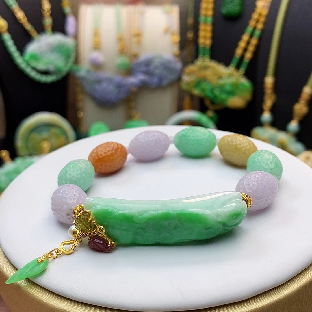 翡翠手链未镶嵌天然