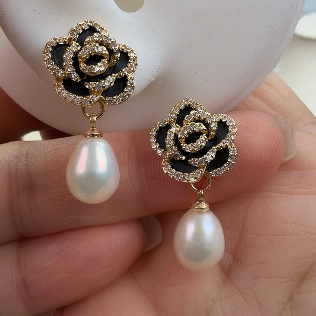 淡水珍珠耳饰未镶嵌