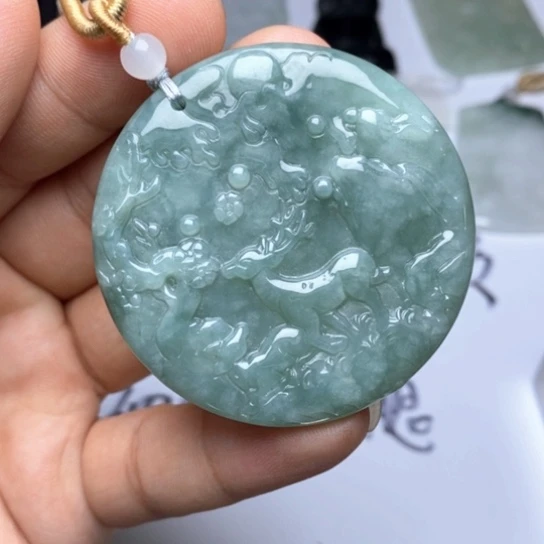 翡翠未镶嵌颈饰翡翠